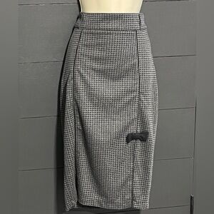 Rock Steady Black and Gray Houndstooth Pencil Skirt L
